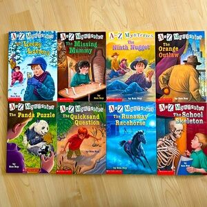 Children’s A-Z Mysteries book bundle.  Ages 6-9. Books L-S (8 total)